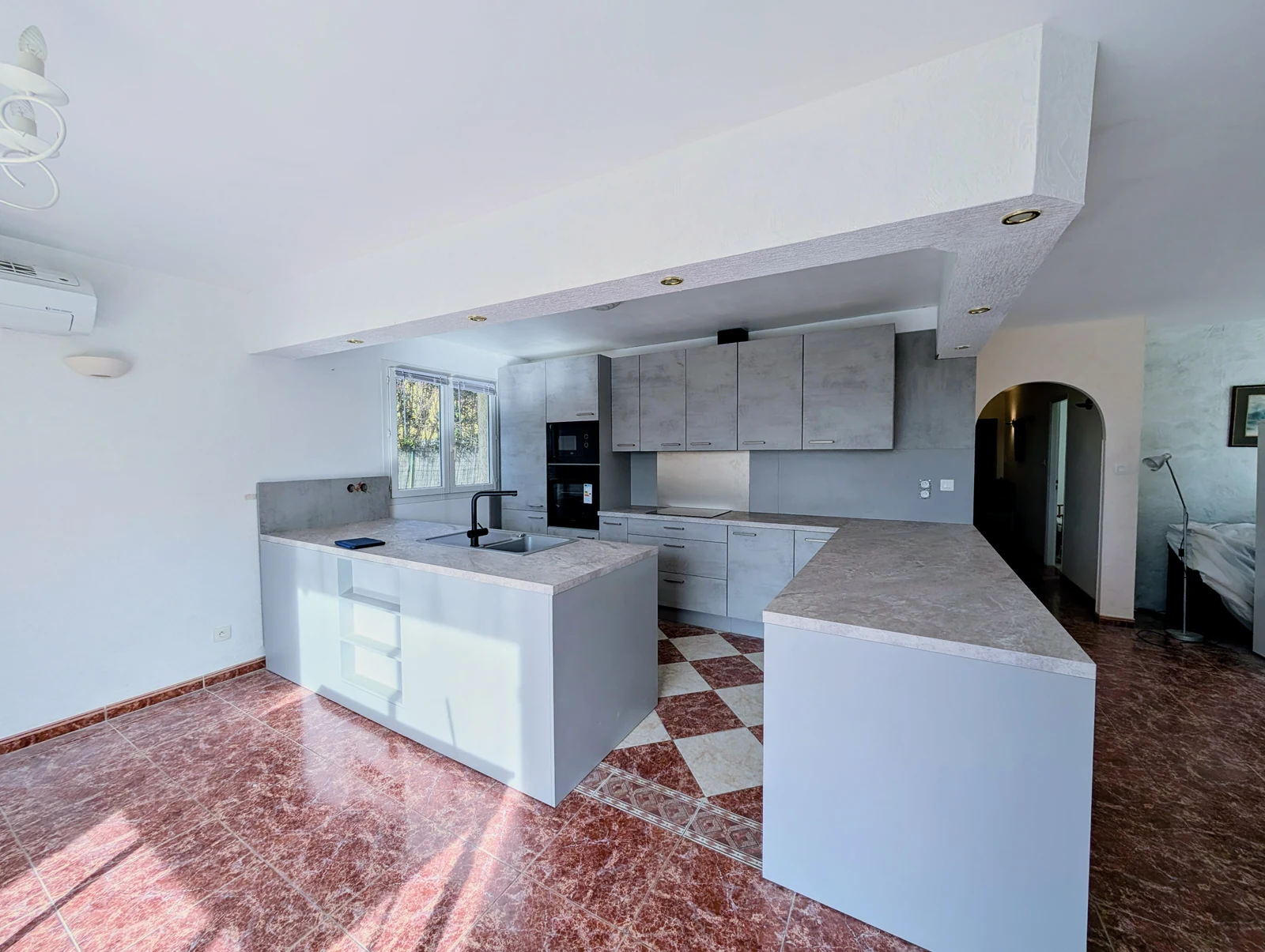 Cuisine M. K. — Margon 34 — réalisation 2AIM Design